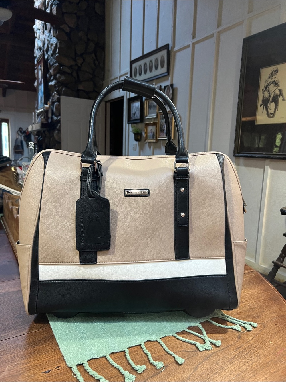NWOT Cabrelli & Co. Sofia Rolling Briefcase